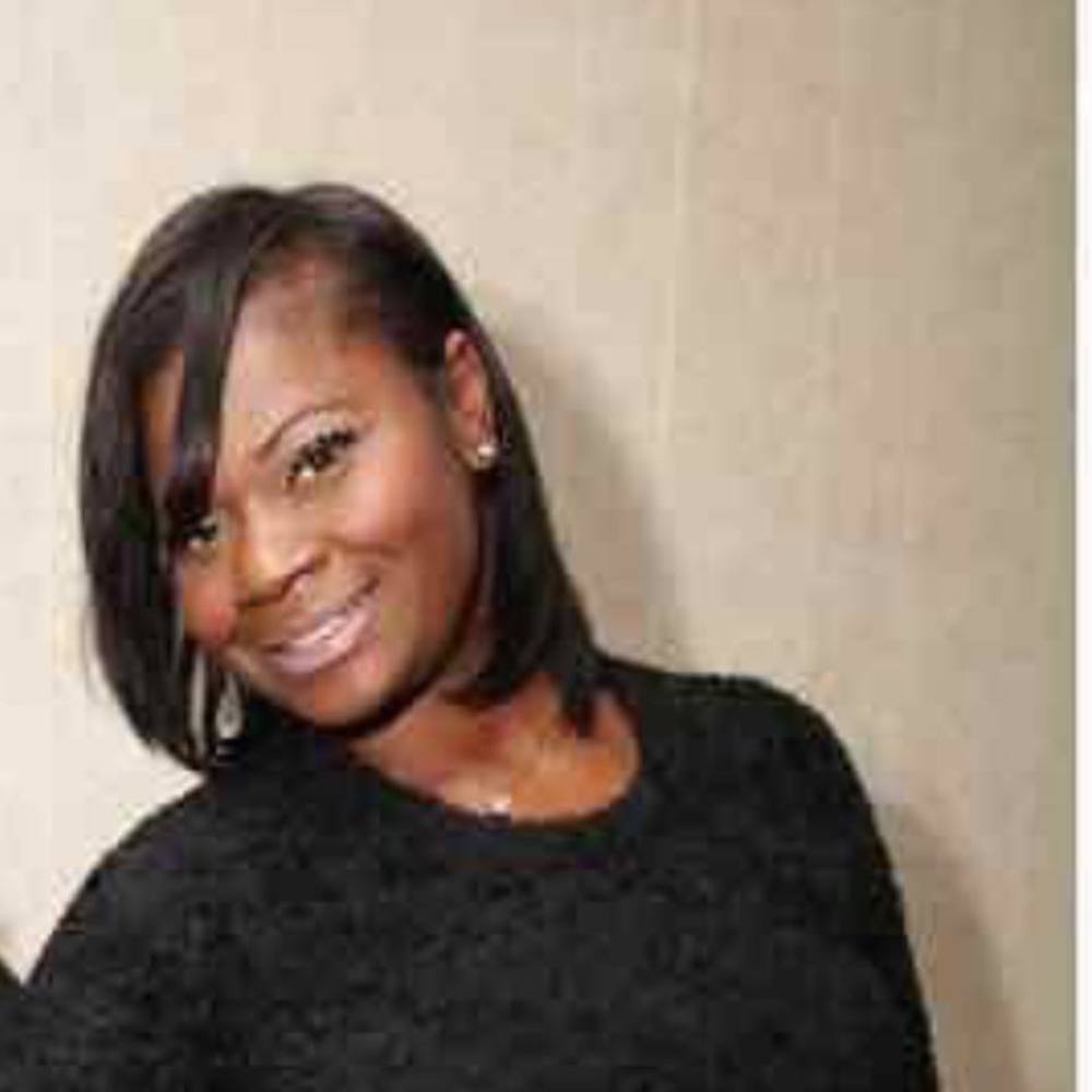 Meet your Posher, Ayana
